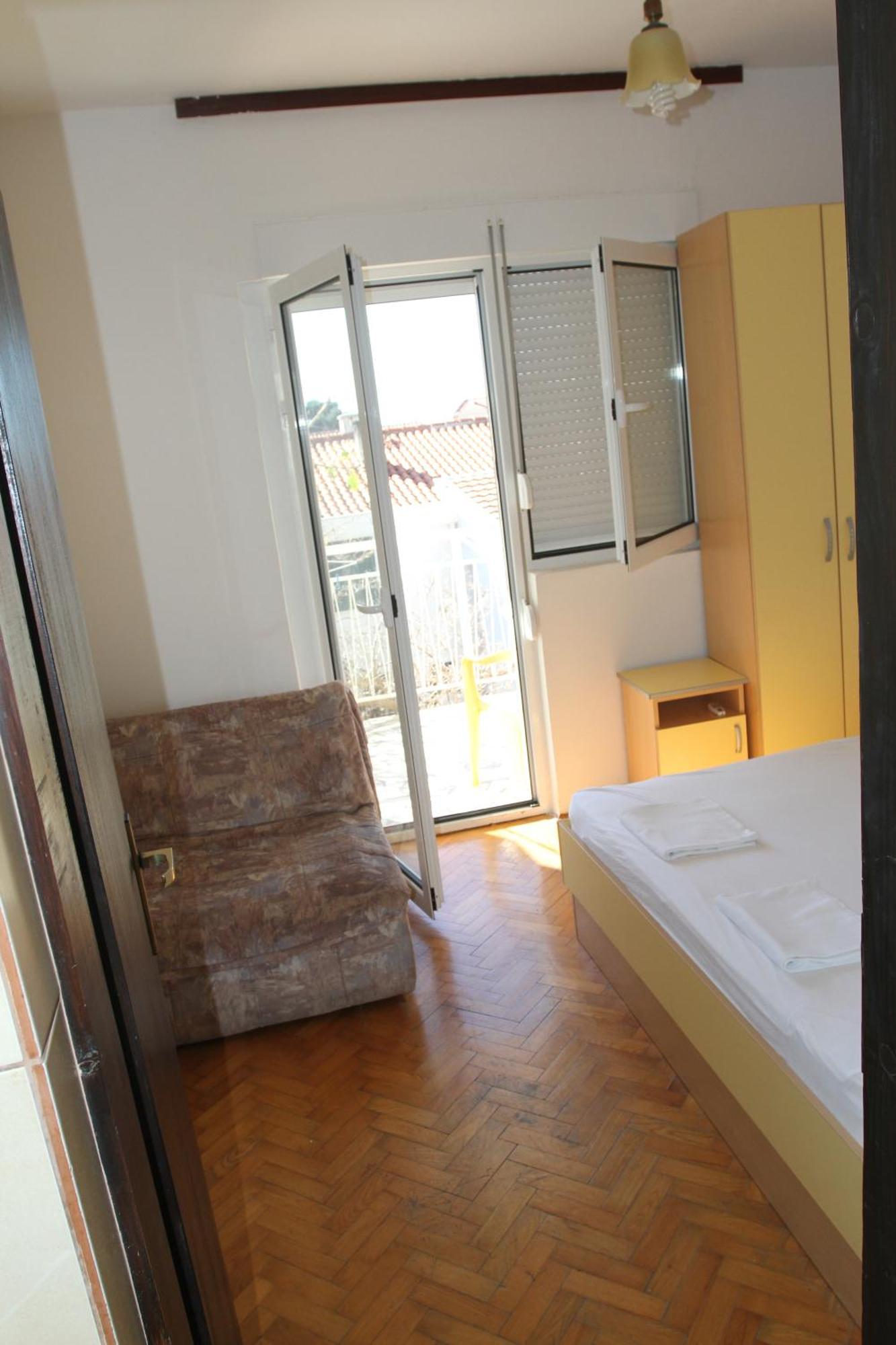 Apartments Popovic Petrovac Buitenkant foto