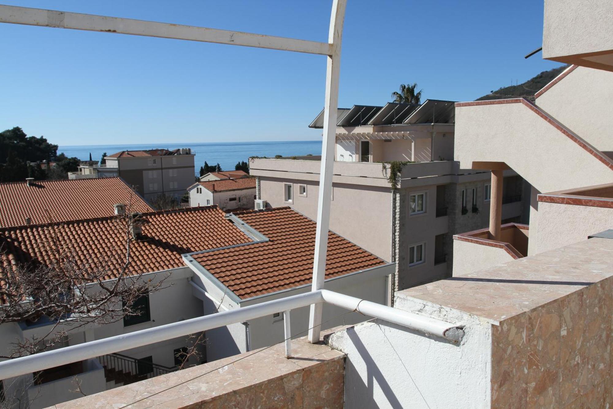 Apartments Popovic Petrovac Buitenkant foto