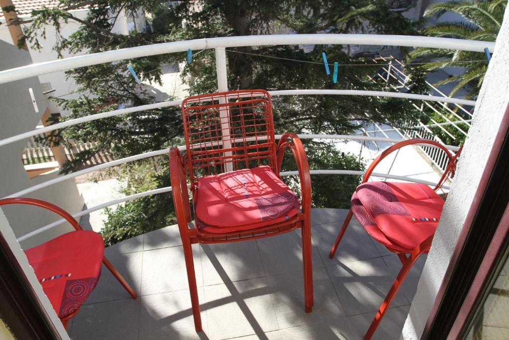 Apartments Popovic Petrovac Kamer foto